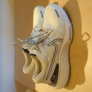 Nike Invincible 2 Mens US11.5